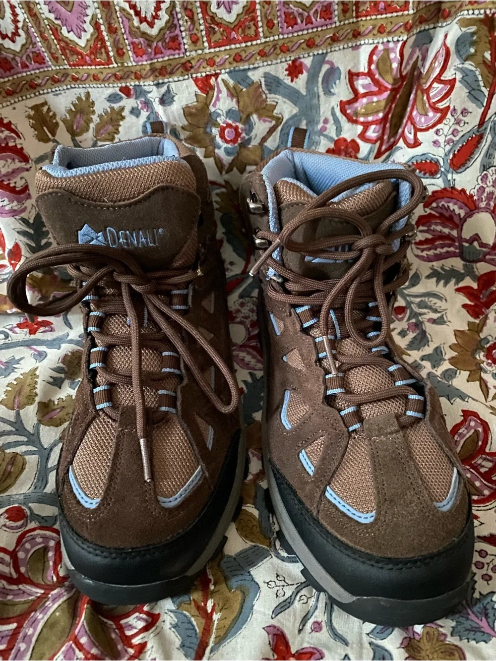 Women's Brown Lace-Up Ankle Hiking Booties